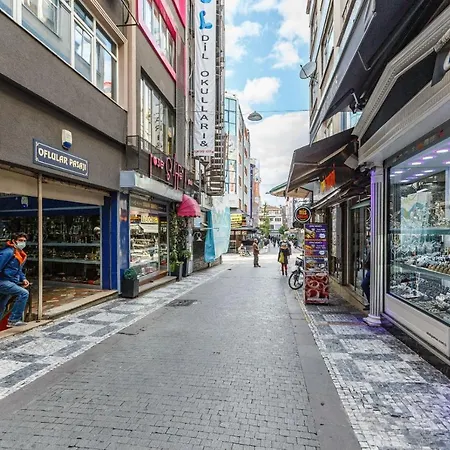 Altiyol Boga, Center Of Kadikoey Apartamento