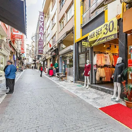 Altiyol Boga, Center Of Kadikoey Apartmán
